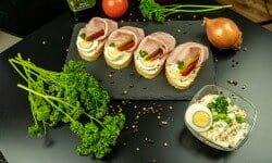 Najlepsze przekąski, których przygotowanie zajmie Ci kwadrans!