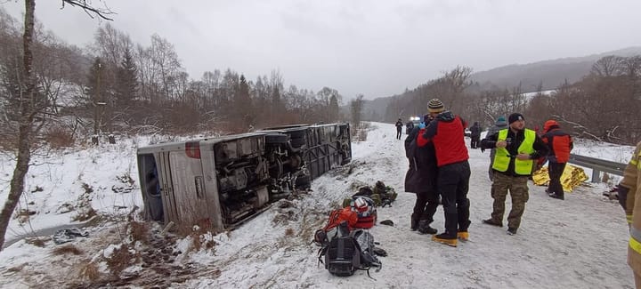 Wypadek autokaru turystycznego